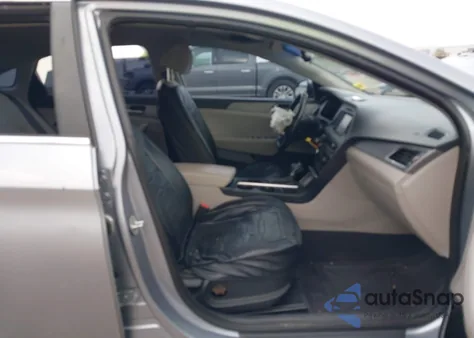 2016 Hyundai Sonata Se z USA, uszkodzony, nr VIN 5NPE24AF4GH375929